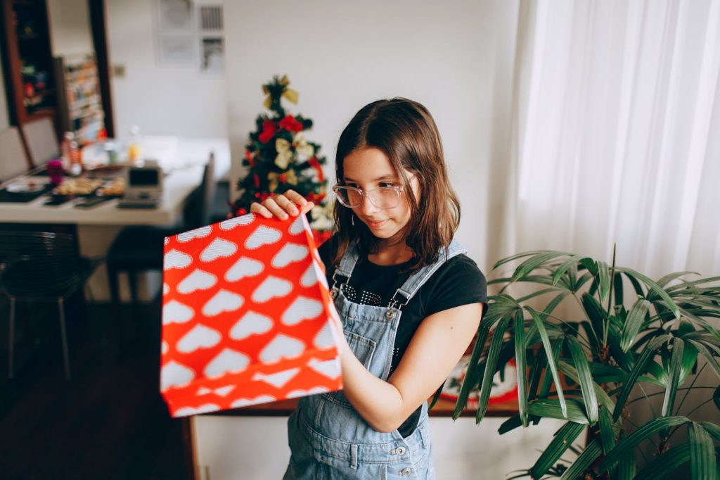 Things You Should Consider When Picking Gifts for Kids